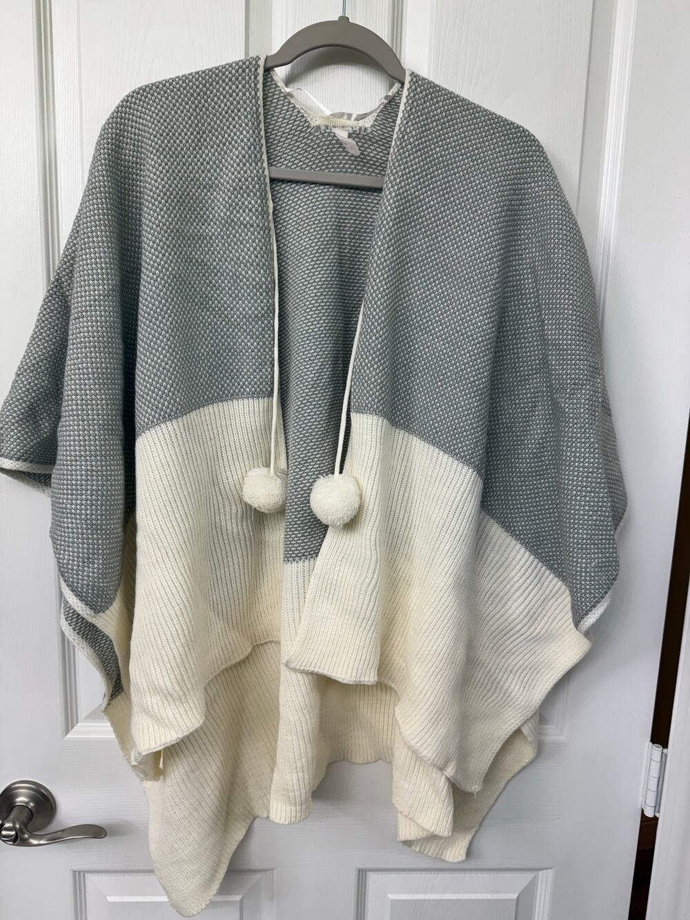 LC Lauren Conrad Shawl Wrap Sweater Pom Pom Tie Front White Blue Gray OS Cape